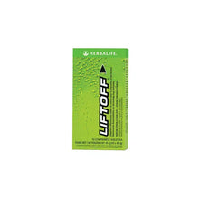 Confezione di Herbalife Liftoff Energy Drink con design verde vibrante e gocce d'acqua.